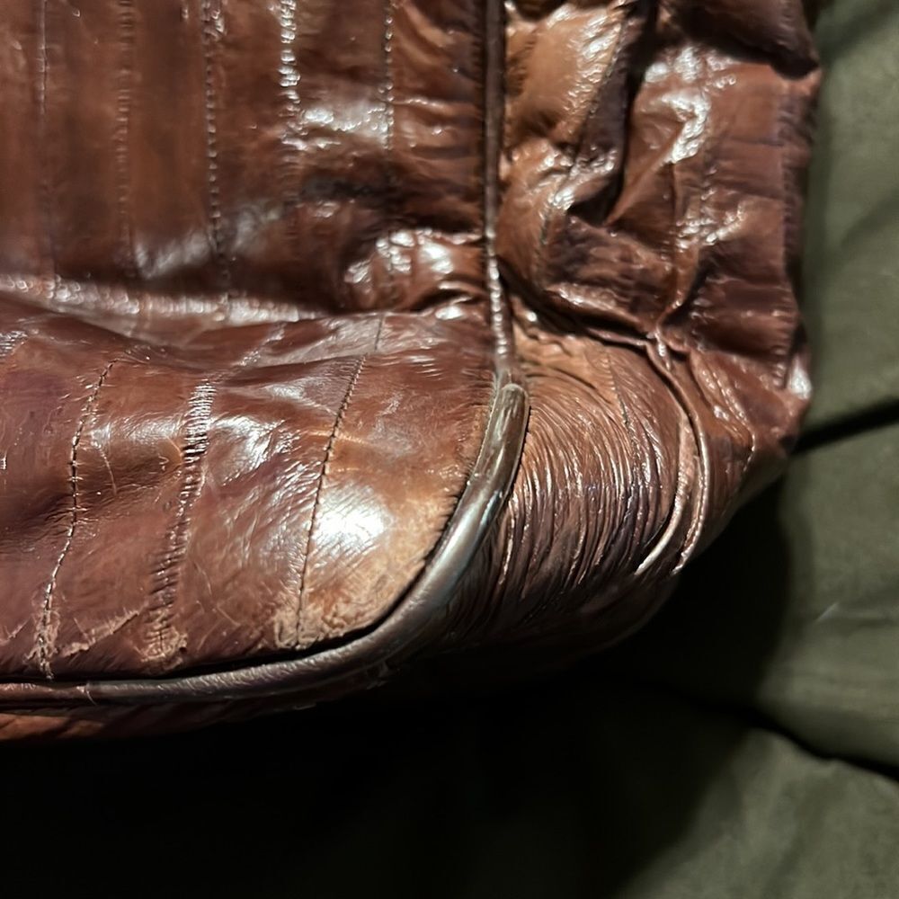 Vintage Leather Victory Shoulder Bag - Picture 8 of 8